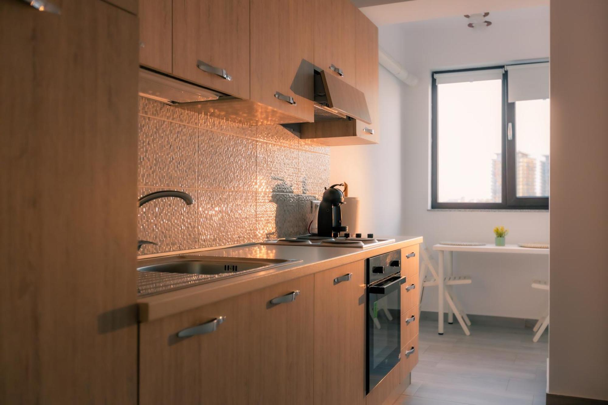 Sunset Apartment - Central Apt With Rooftop Garden Bukurešť Exteriér fotografie
