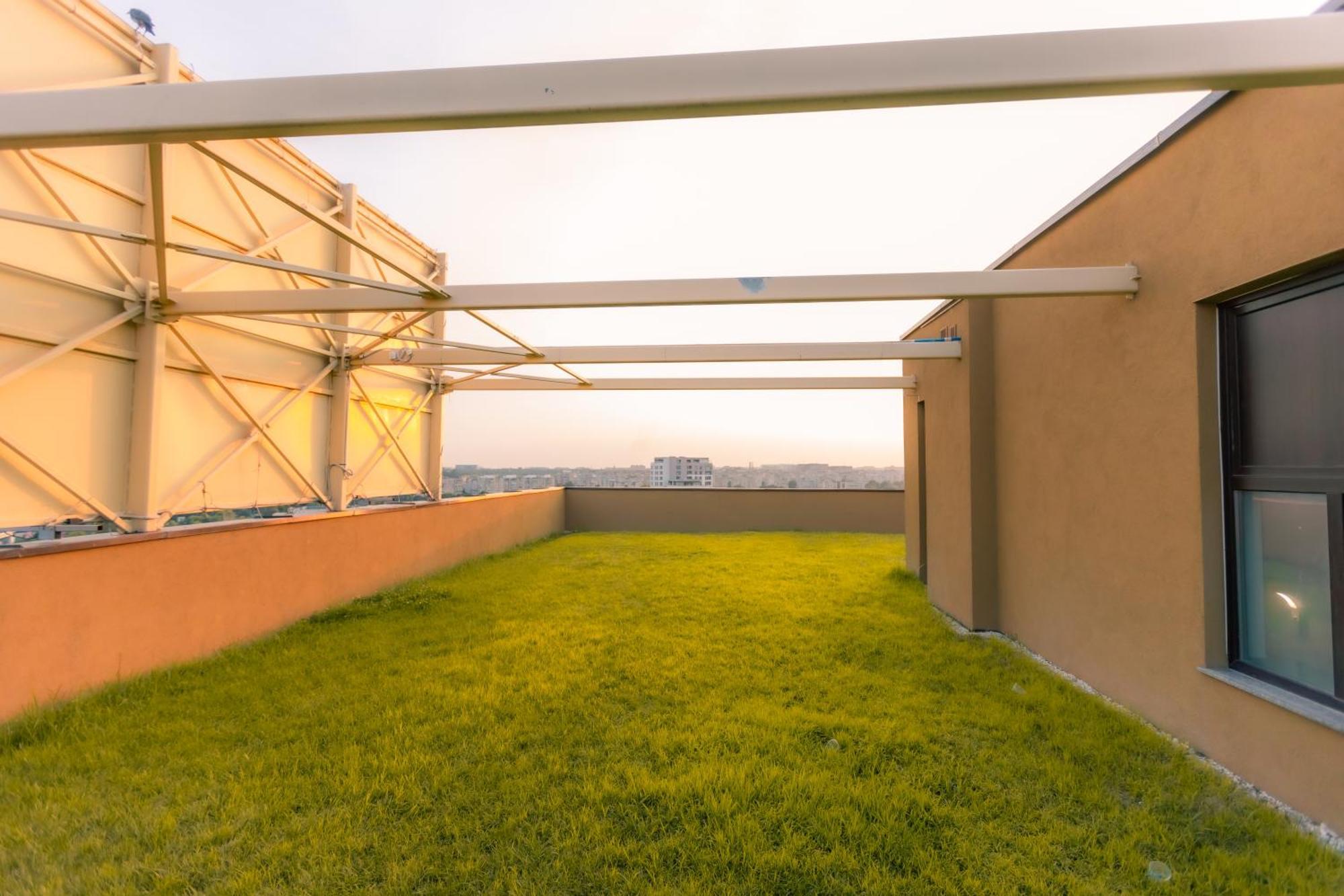 Sunset Apartment - Central Apt With Rooftop Garden Bukurešť Exteriér fotografie